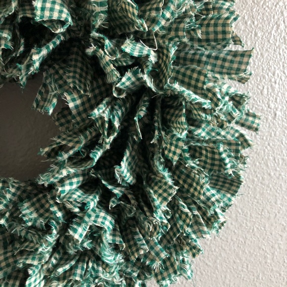 Primitive Homespun Wreath - Picture 2 of 3